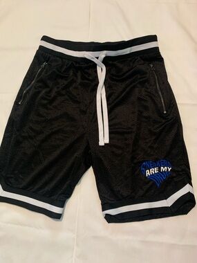 VICTORIOUS.Black Athletic Drawstring Shorts with White Trim size XL
